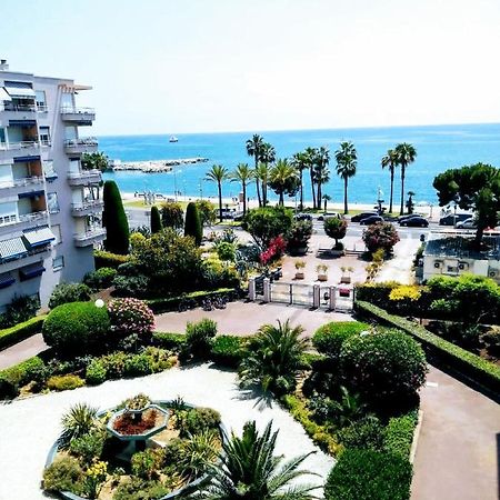 Les Galets Bleus Apartment Cagnes-sur-Mer Bagian luar foto